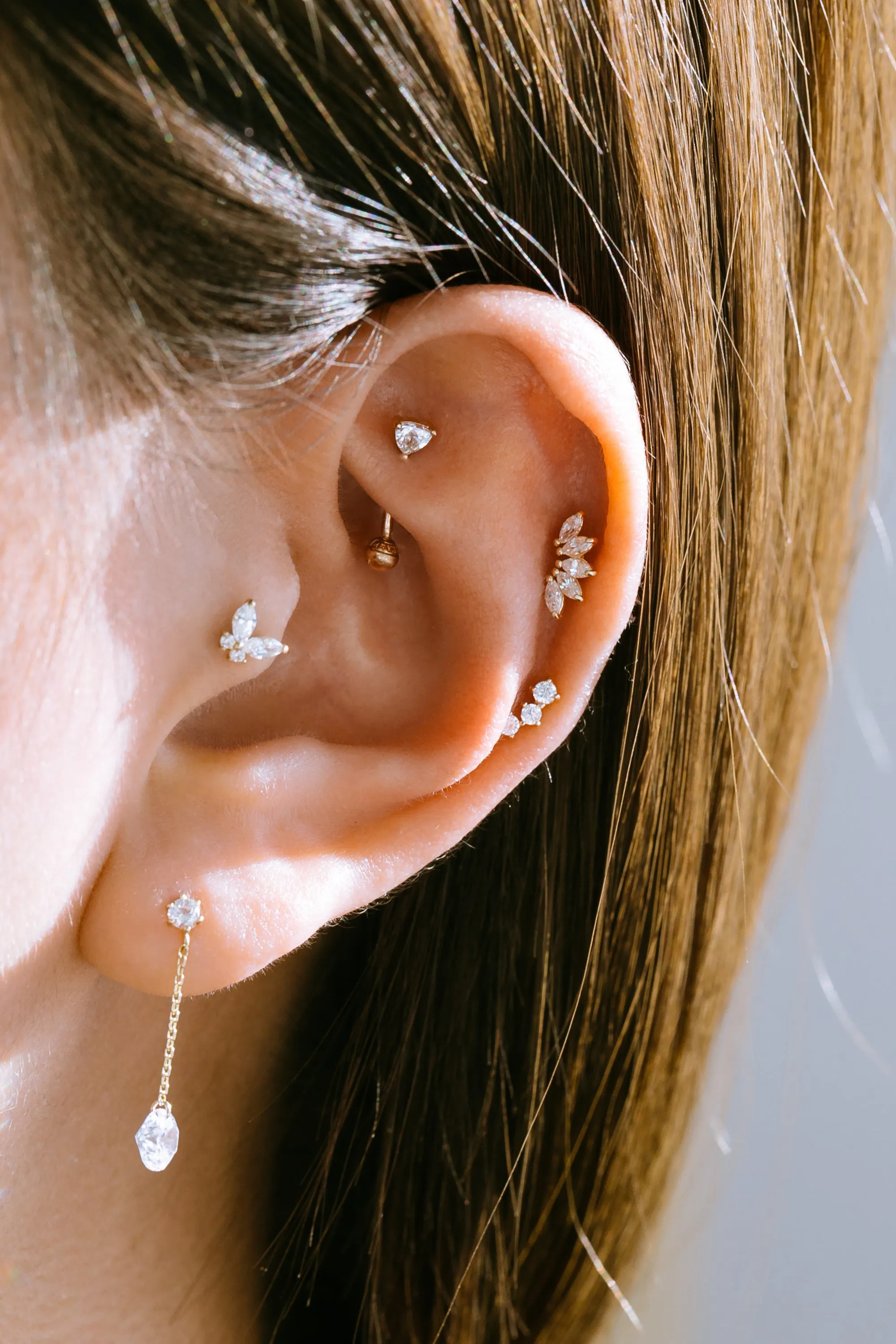 14K Solid Gold Delicate Cz Royal Tiara Crown Ear Stud Post Earring Barbell  Piercing