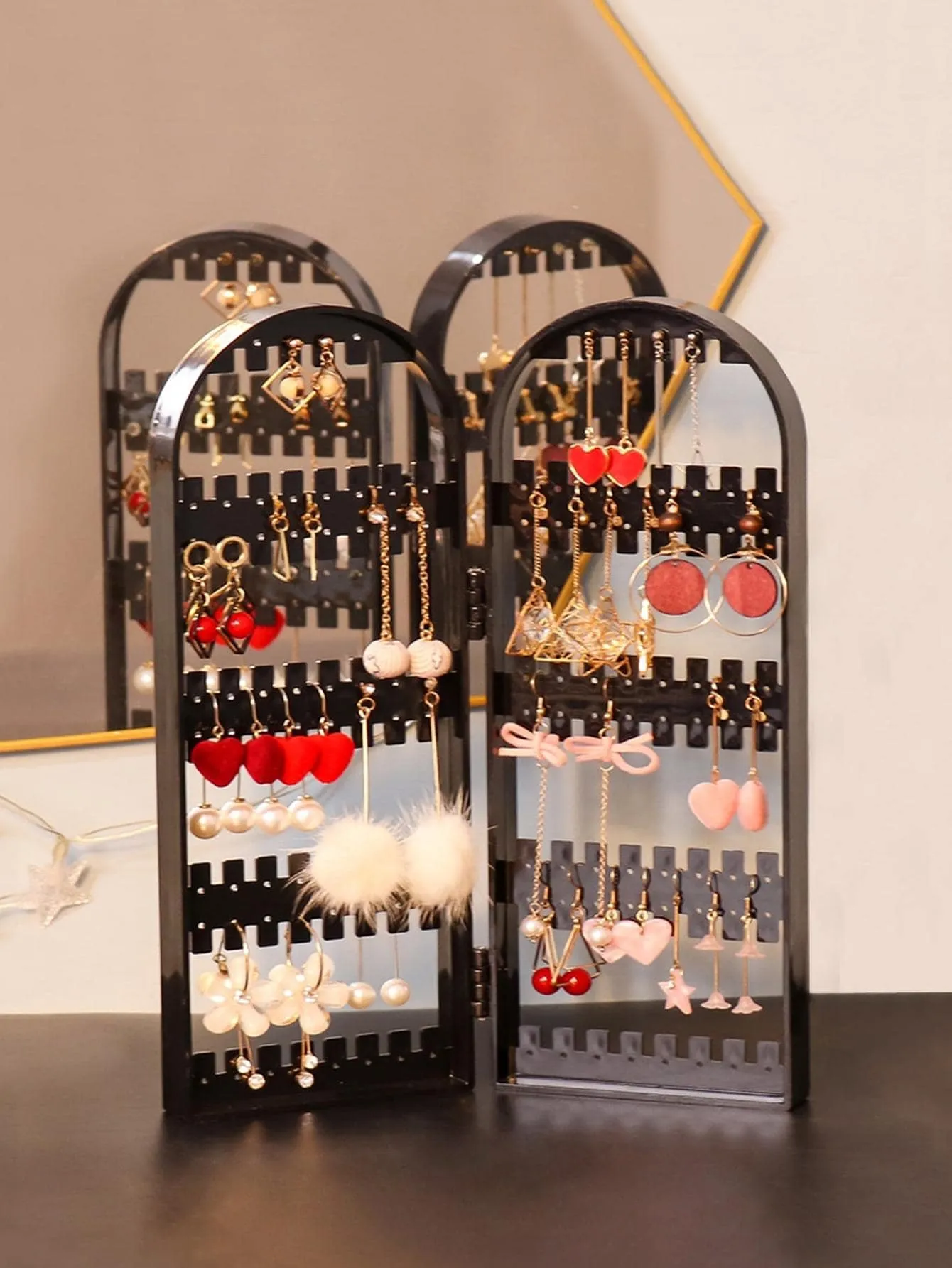 1pc PP Jewelry Tower, Minimalist Multi-layer Jewelry Display Rack For Home