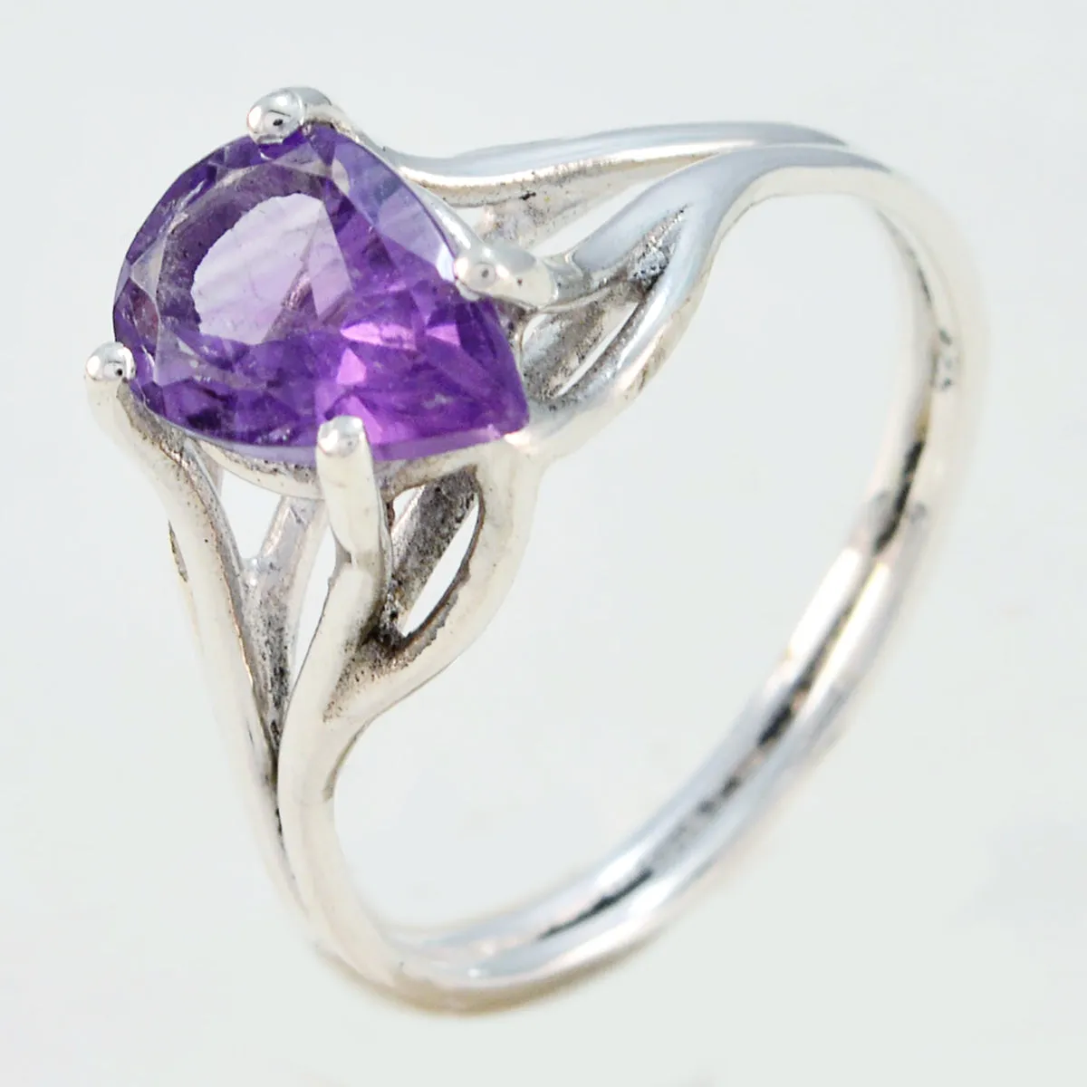 Bewitching Gemstone Amethyst 925 Sterling Silver Ring Gift Grandmother